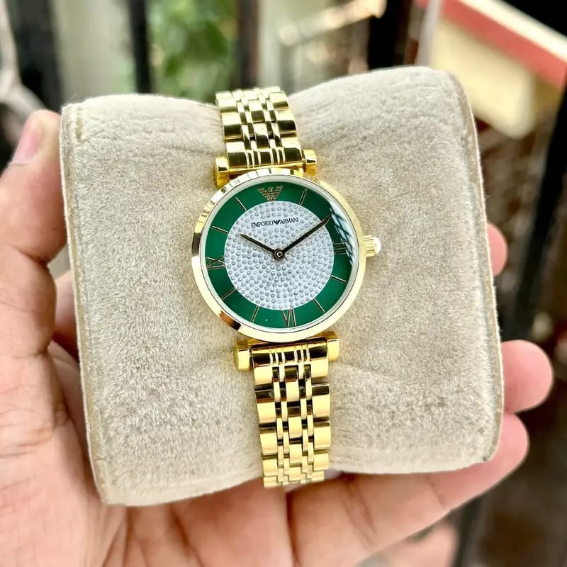 Emporioo Armani Classic for her