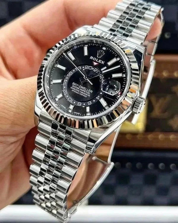 ROLEX OYSTER PERPETUAL SKY DWELLER QUARTZ
