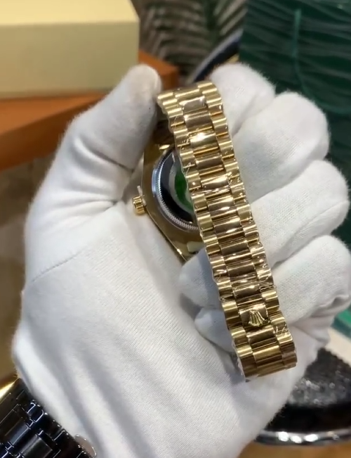 ROLEXX DAYDATE GOLD AND GREEN JAPAN QUALITY