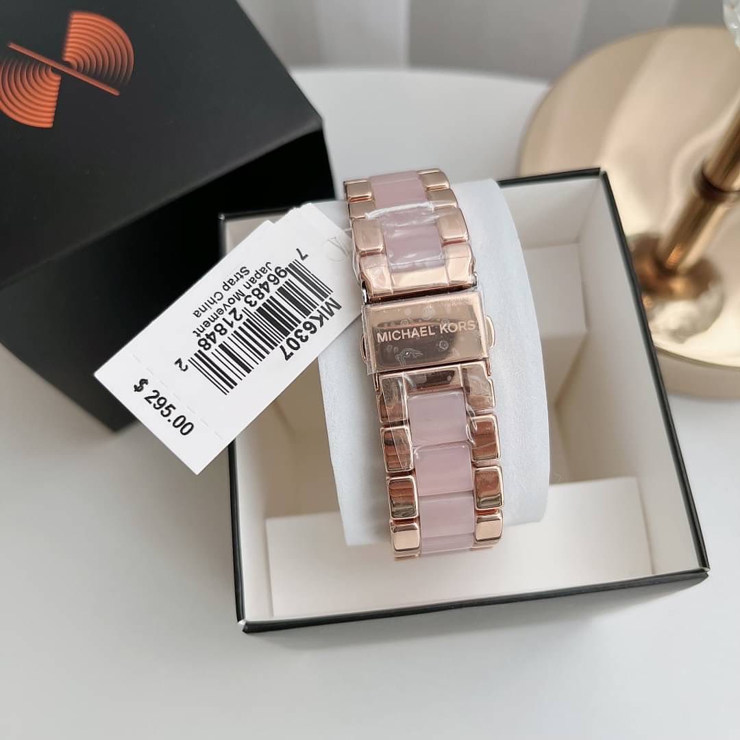 Michaell Kors ritz for her