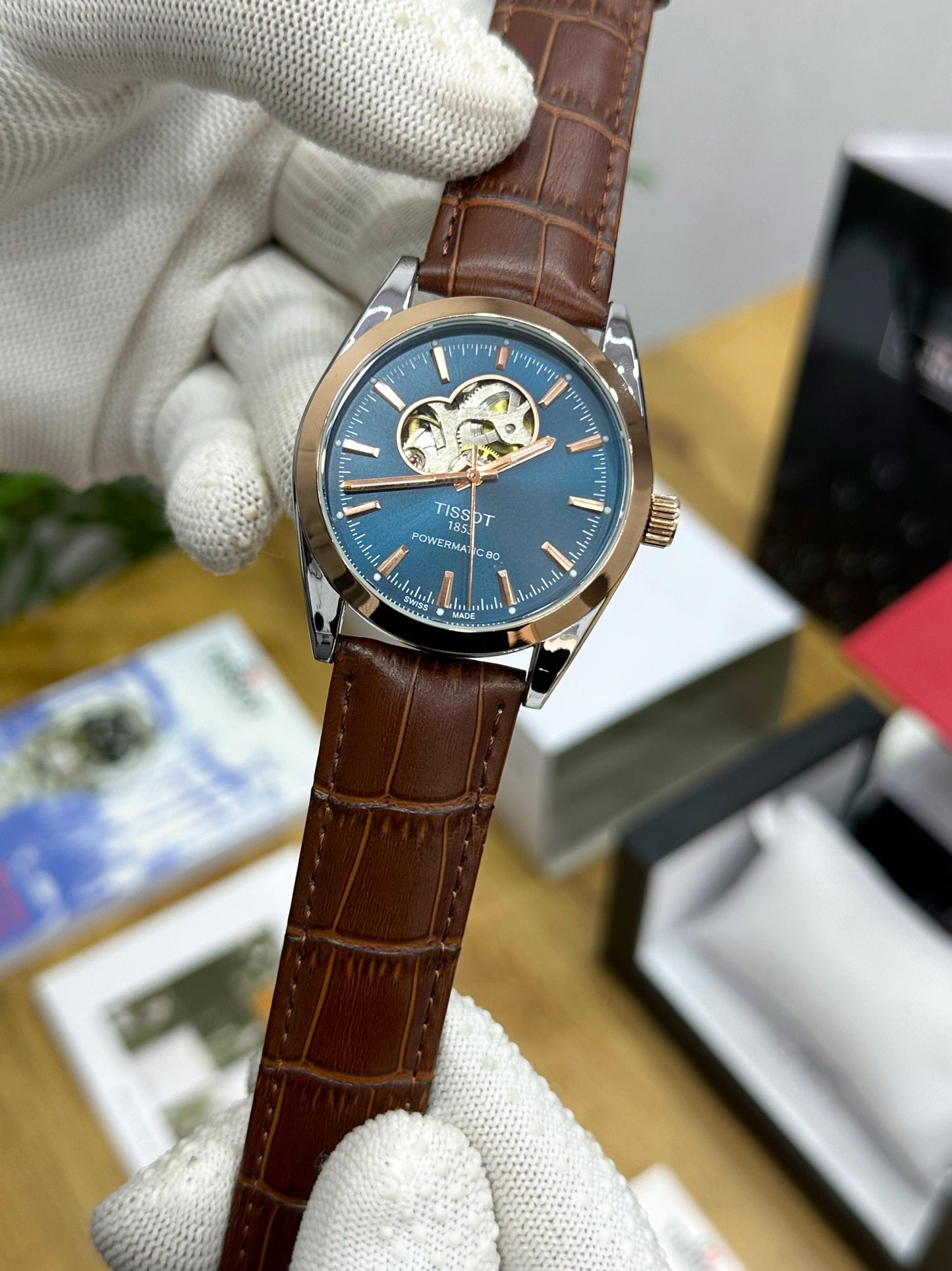 TISSOTT GENTLEMAN POWERMATIC 80 AUTOMATIC DETAILING  WITH BACK OPEN