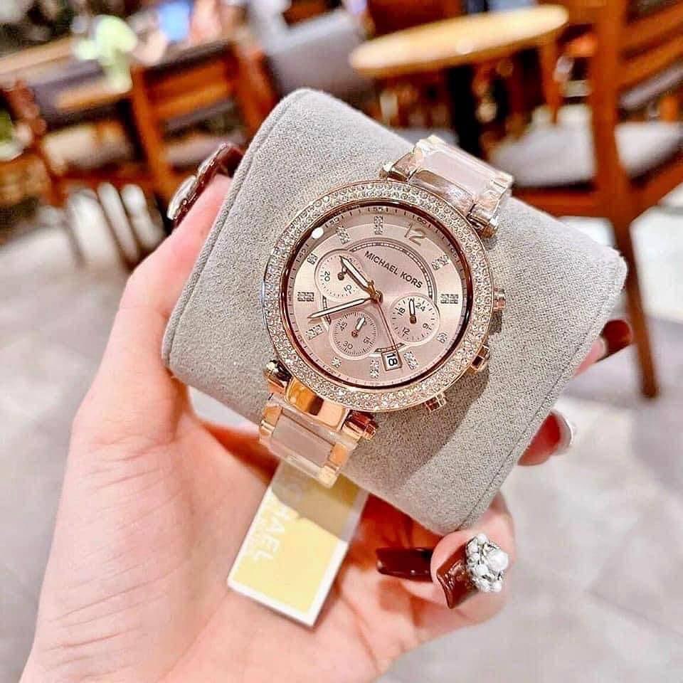 Michaell Kors Parker for her