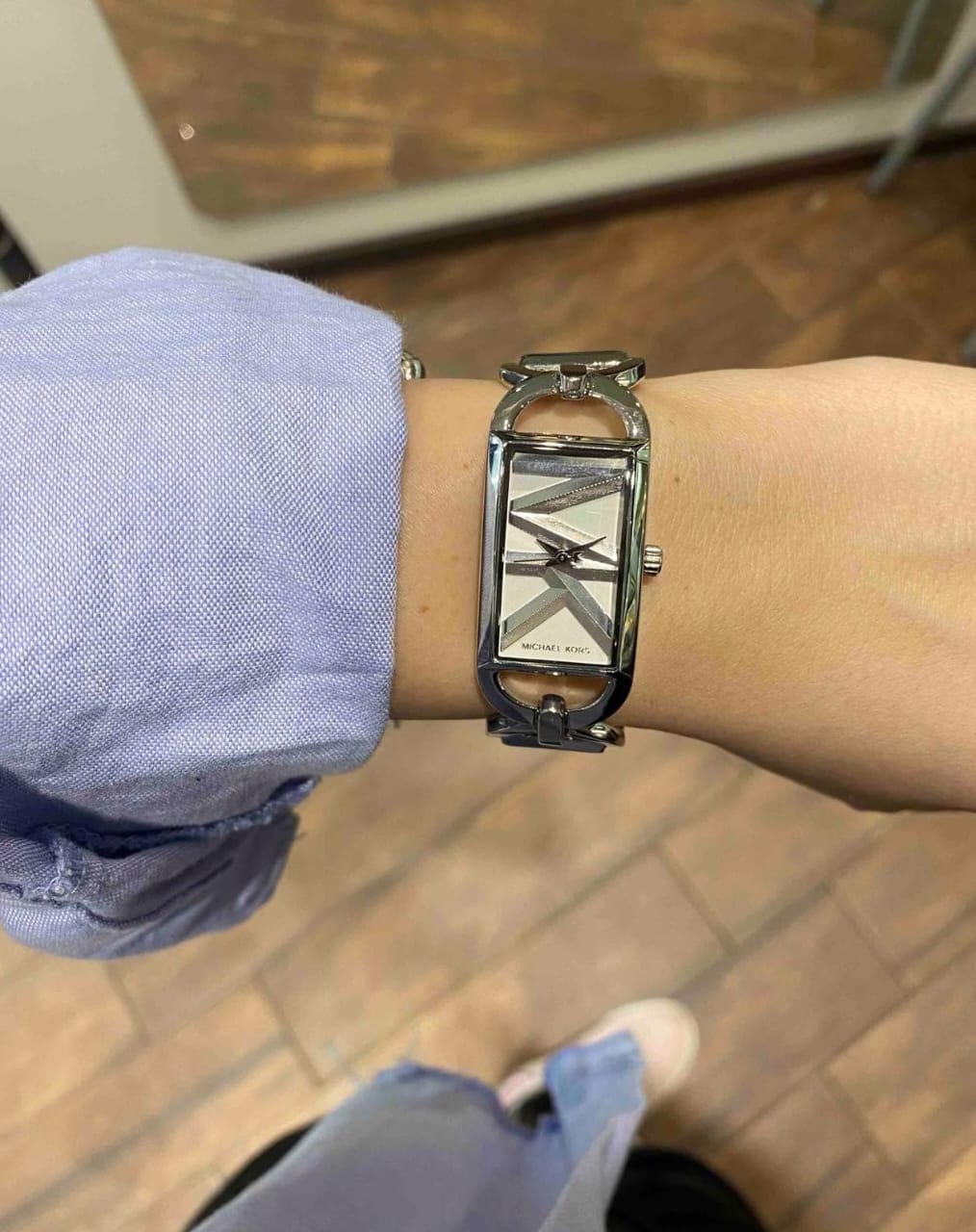 Michaell Kors Empire