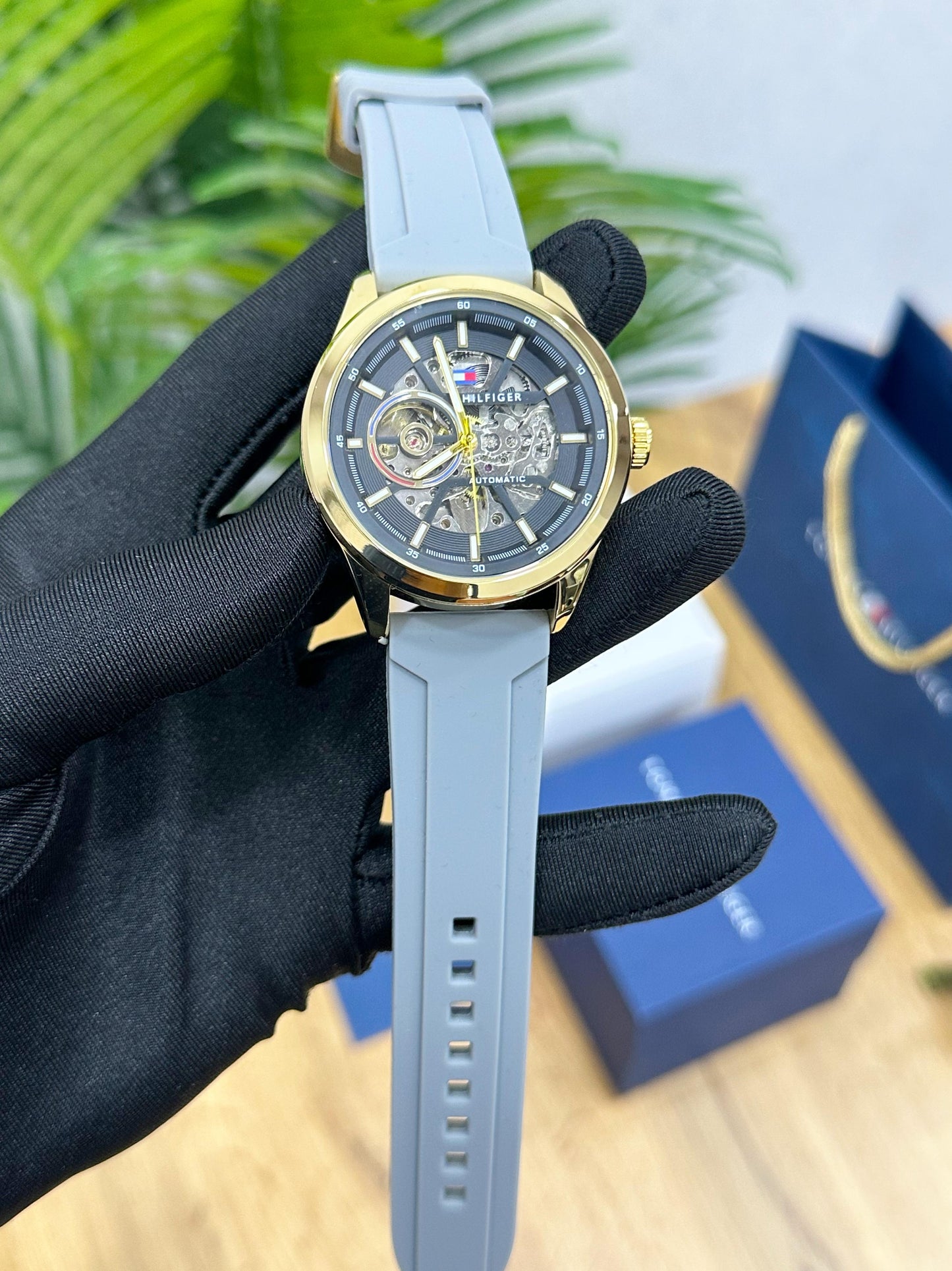 NEW TOMMYY HILFIGER MODERN AUTOMATIC OPEN HEART