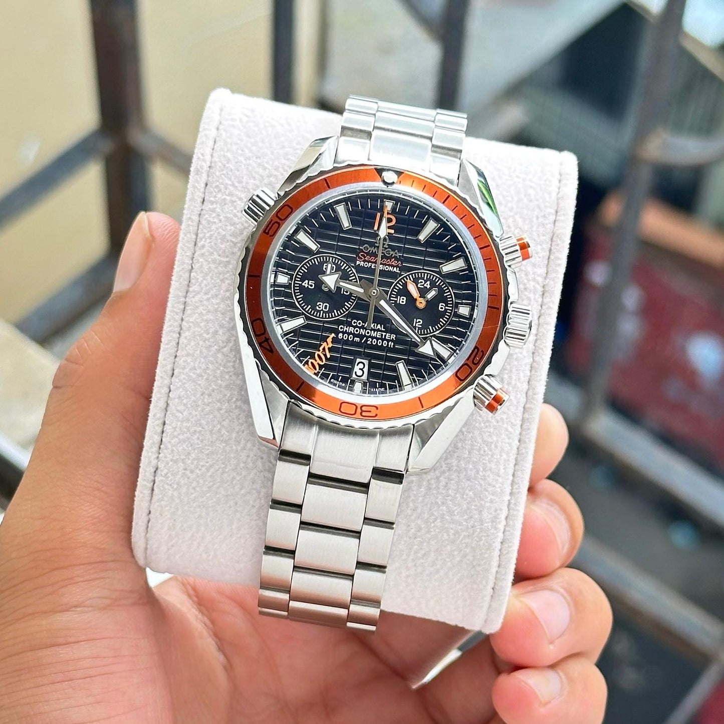 Omegaa Seamaster Planet Ocean Quartz Japan