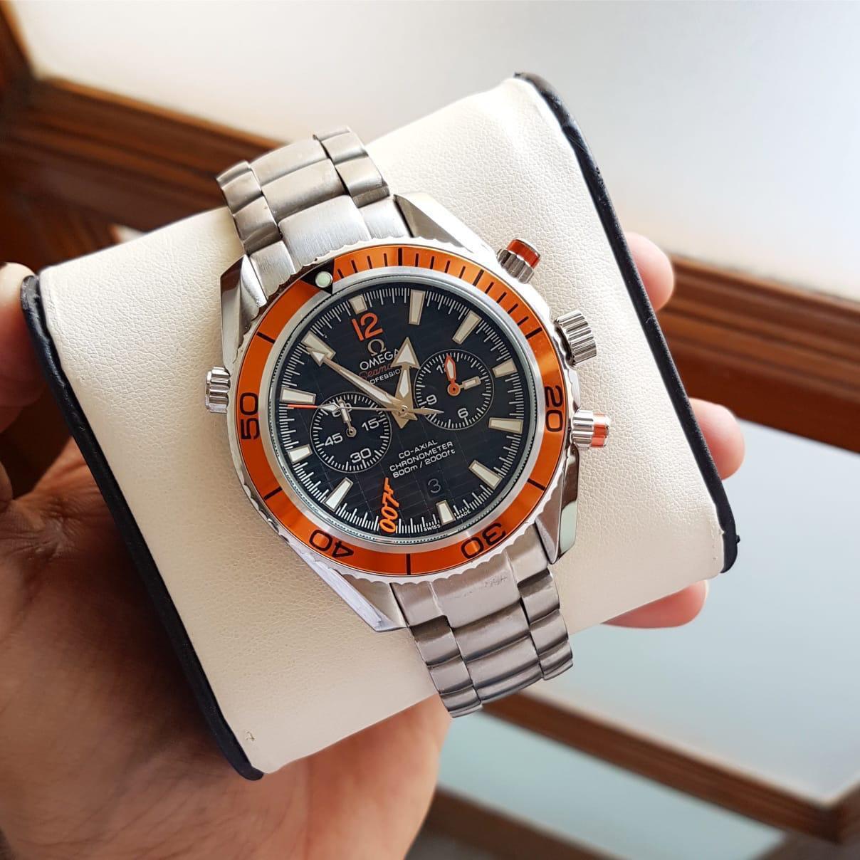 Omegaa Seamaster Planet Ocean Quartz Japan